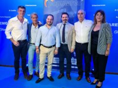 Más de 200 personas asistieron a la inauguración de la sede del Partido Popular de Manilva