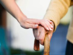 Ayudando a las personas mayores a sonreír más brillante: Cómo Andalucía apoya a sus residentes de la tercera edad Junta de Andalucia help for the elderly